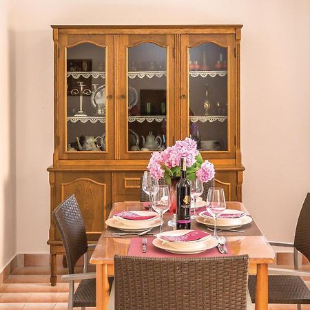 Nice Apartment In Tucepi With Wifi Extérieur photo