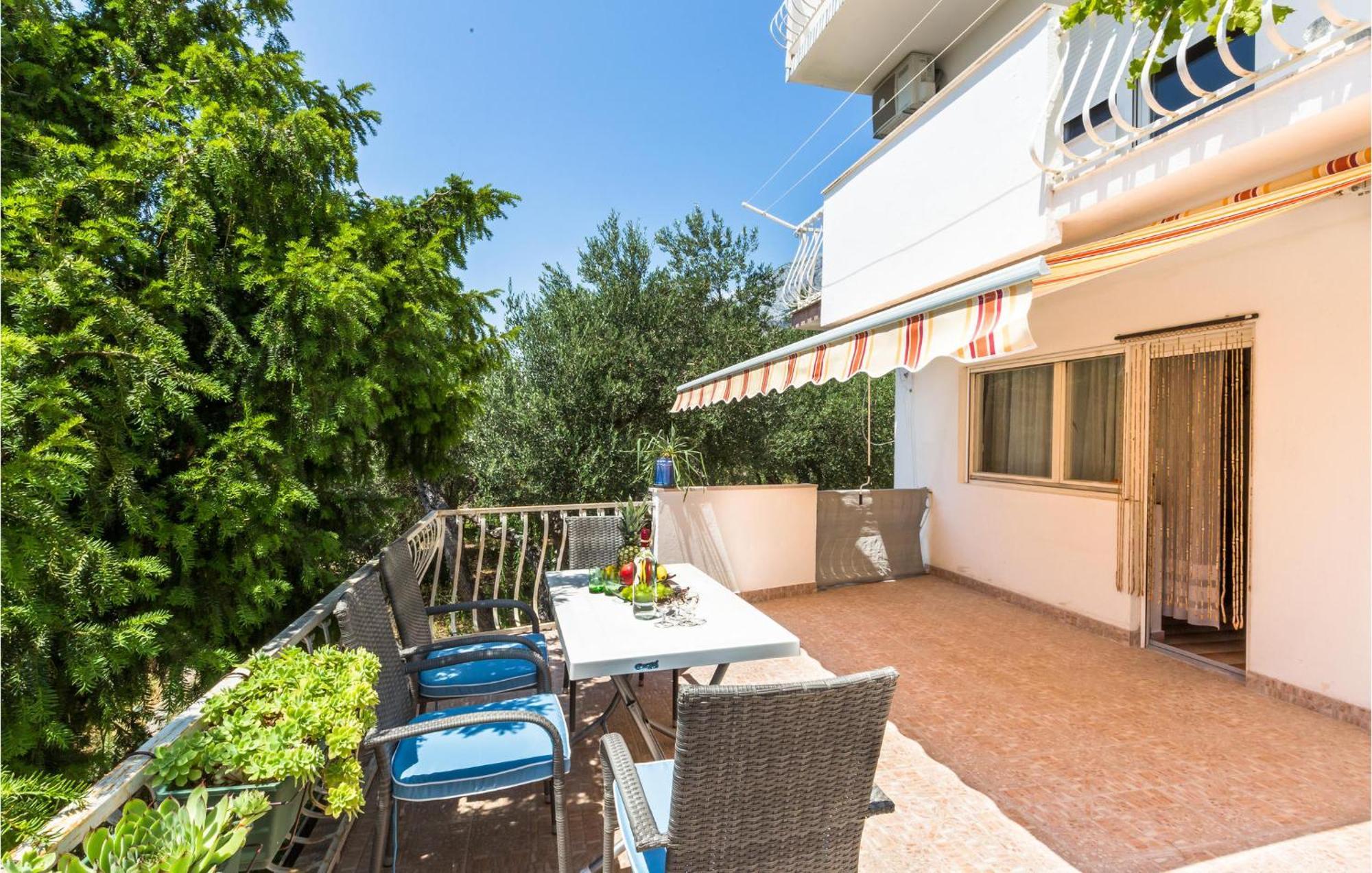 Nice Apartment In Tucepi With Wifi Extérieur photo